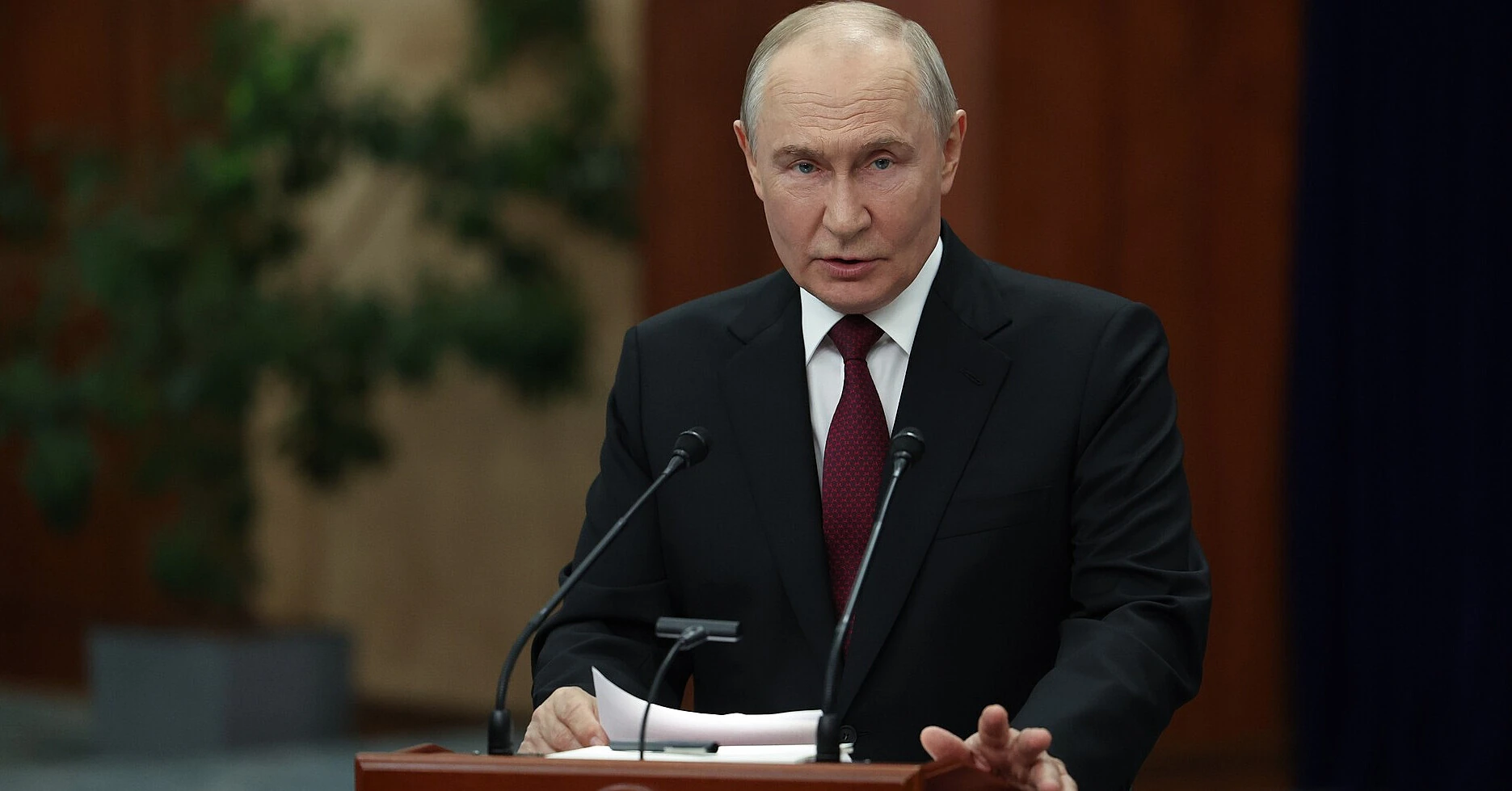 Путін передав російські активи трьох великих західних компаній під зовнішнє управління Путін передав російські активи трьох великих західних компаній під зовнішнє управління