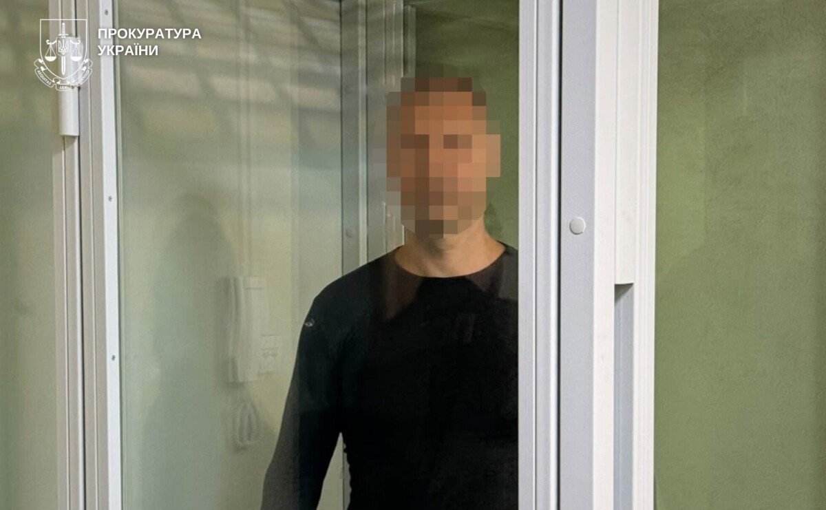 На Дніпропетровщині чоловіка засудили до 15 років за вбивство подружжя На Дніпропетровщині чоловіка засудили до 15 років за вбивство подружжя
