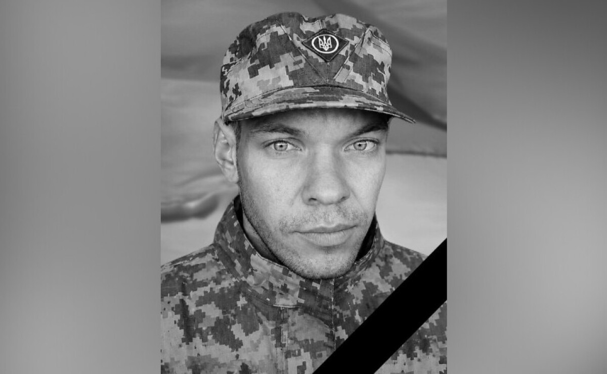 Без єдиного сина залишилася мати: захищаючи Україну загинув Віталій Пархоменко з Дніпра Без єдиного сина залишилася мати: захищаючи Україну загинув Віталій Пархоменко з Дніпра