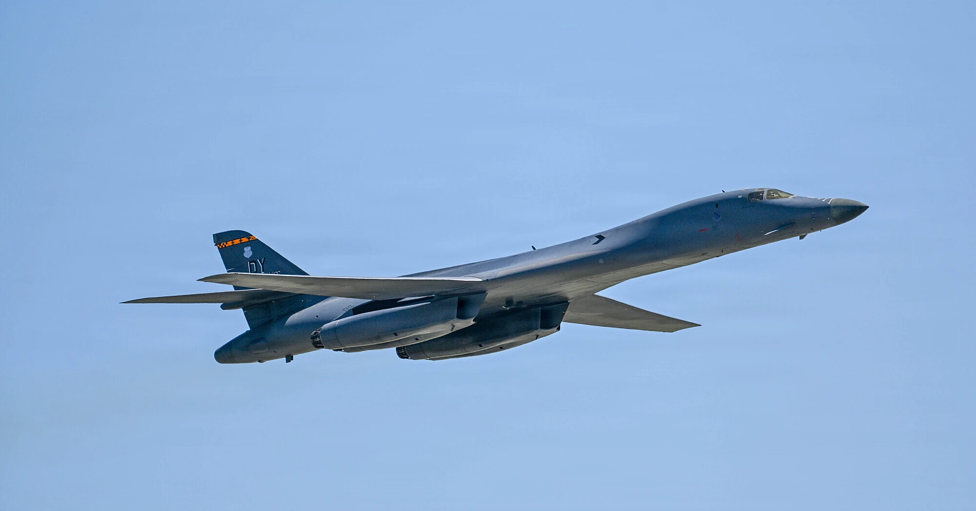 США вивели всі бомбардувальники B-1 з британської бази після нової загрози – джерела