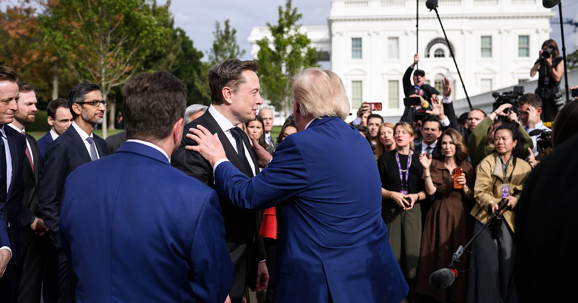 Маск повертається до роботи з адміністрацією Трампа у новому проєкті Пентагону Маск повертається до роботи з адміністрацією Трампа у новому проєкті Пентагону