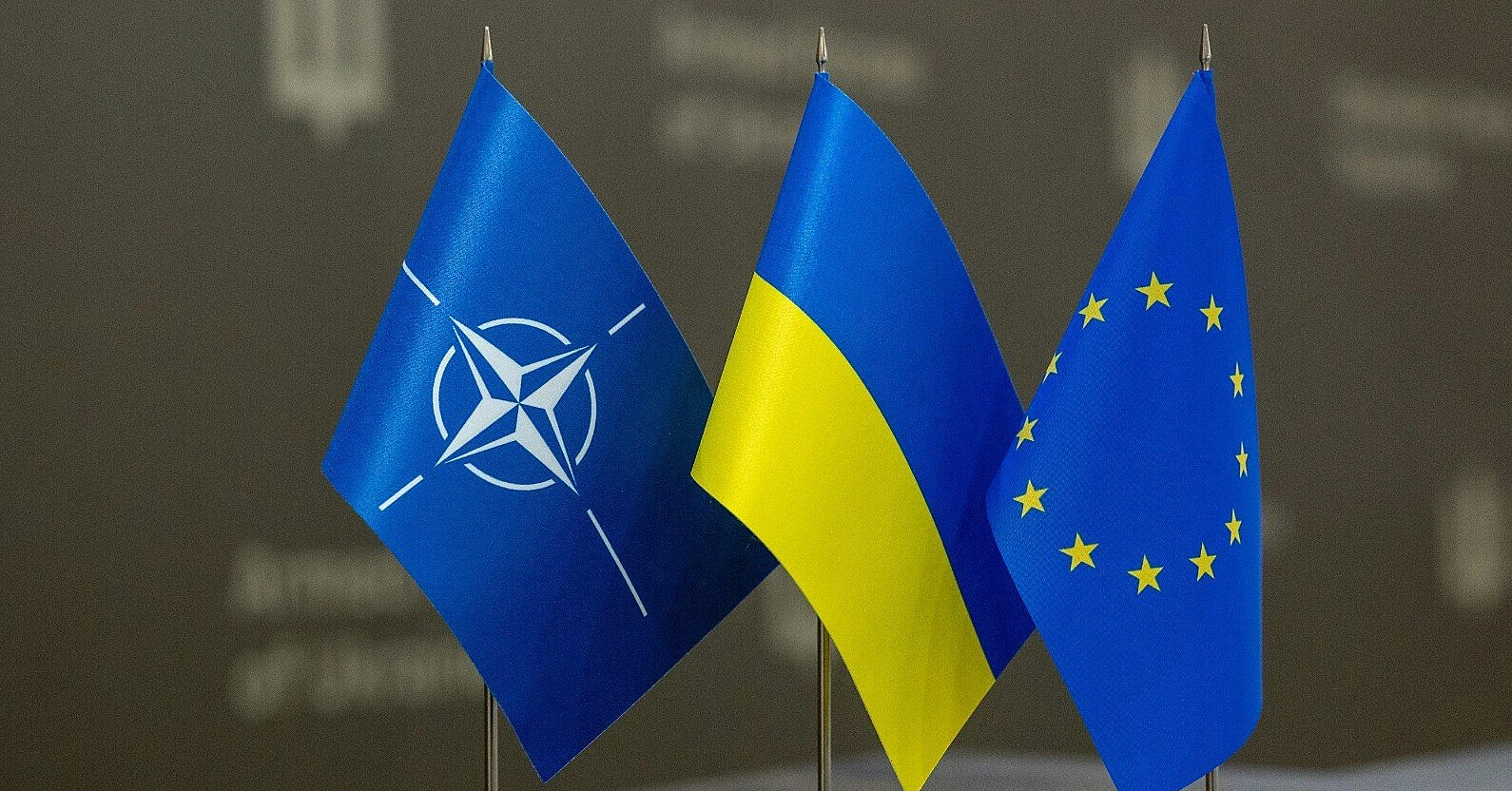 Україна отримає новий механізм закупівлі зброї через НАТО