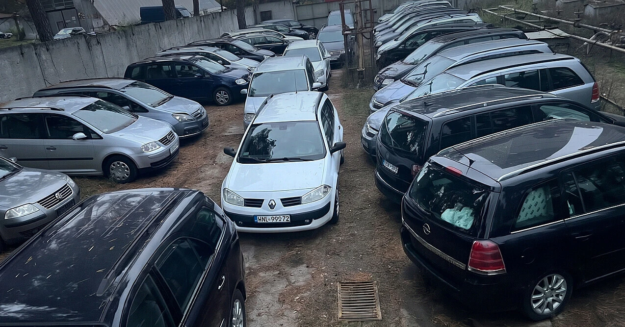 На Київщині розкрили схему продажу автомобілів, ввезених для ЗСУ як гуманітарна допомога