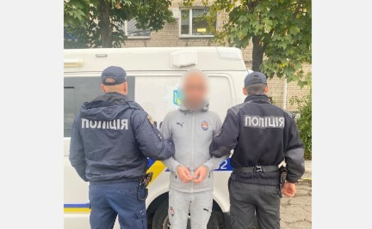 У Дніпрі слідчі повідомили про підозру чоловікові за незаконне заволодіння мопедом У Дніпрі слідчі повідомили про підозру чоловікові за незаконне заволодіння мопедом