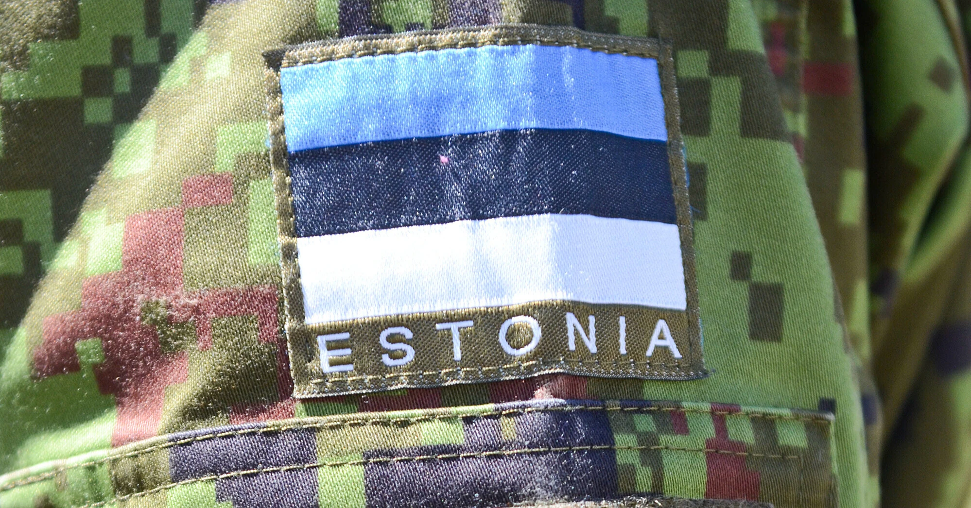 Естонія перекидає війська ближче до кордону з Росією Естонія перекидає війська ближче до кордону з Росією