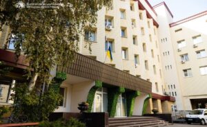 Сонячні панелі, інвертори та акумулятори: один із медзакладів Дніпропетровщини за підтримки ЮНІСЕФ став енергонезалежним