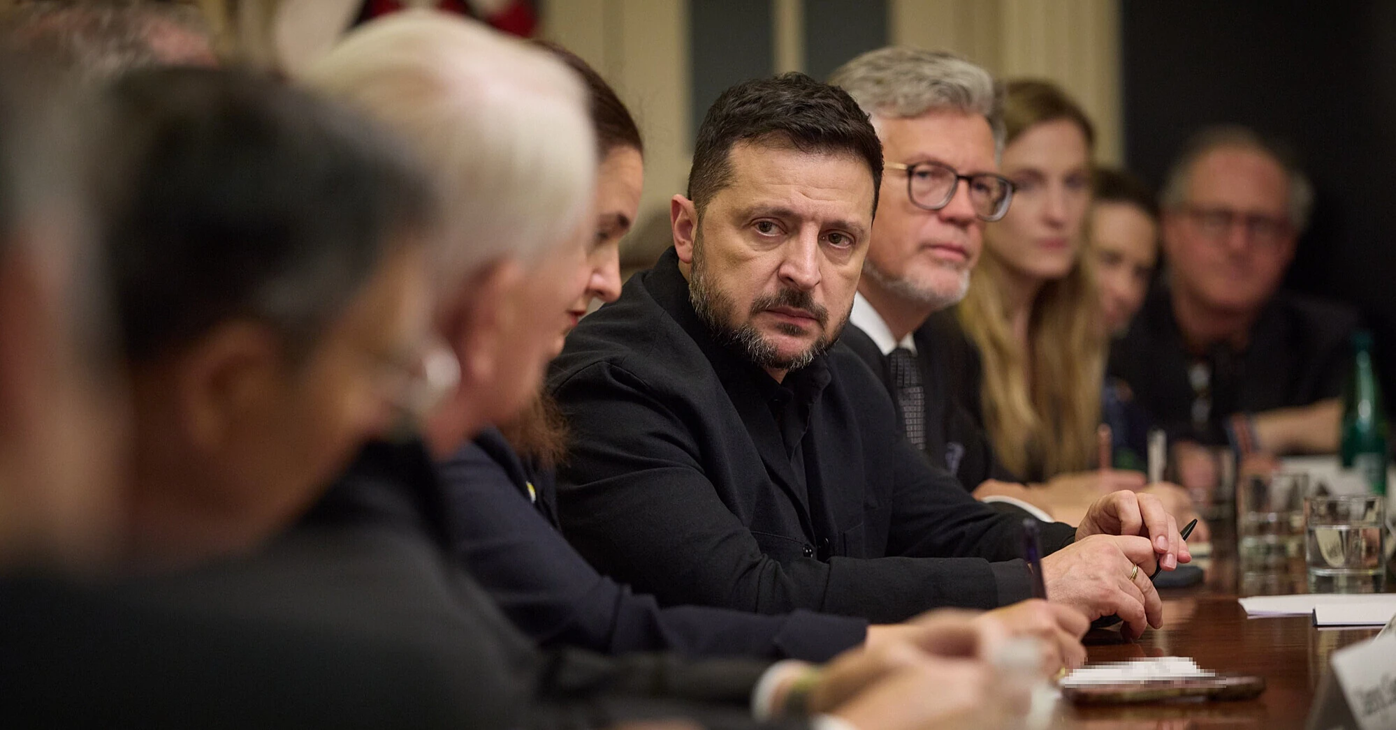 Сенатори США запропонували Україні розширити доступ до Starlink в обмін на паузу в ударах по російських НПЗ – WSJ